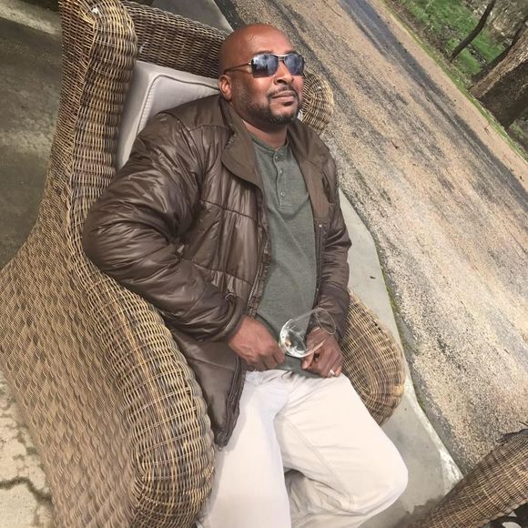 Meet your Posher, Richard - Picture 1 of 1